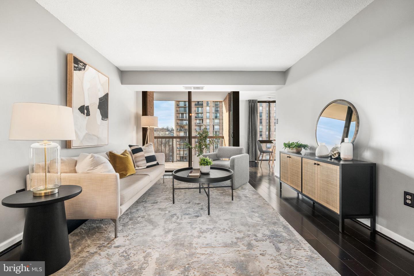 4500 S FOUR MILE RUN DR #710, ARLINGTON, Virginia 22204, 1 Bedroom Bedrooms, ,1 BathroomBathrooms,Residential,For sale,4500 S FOUR MILE RUN DR #710,VAAR2067938 MLS # VAAR2067938 4500 S FOUR MILE RUN DR #710, ARLINGTON, Virginia 22204, 1 Bedroom Bedrooms, ,1 BathroomBathrooms,Residential,For sale,4500 S FOUR MILE RUN DR #710,VAAR2067938 MLS # VAAR2067938