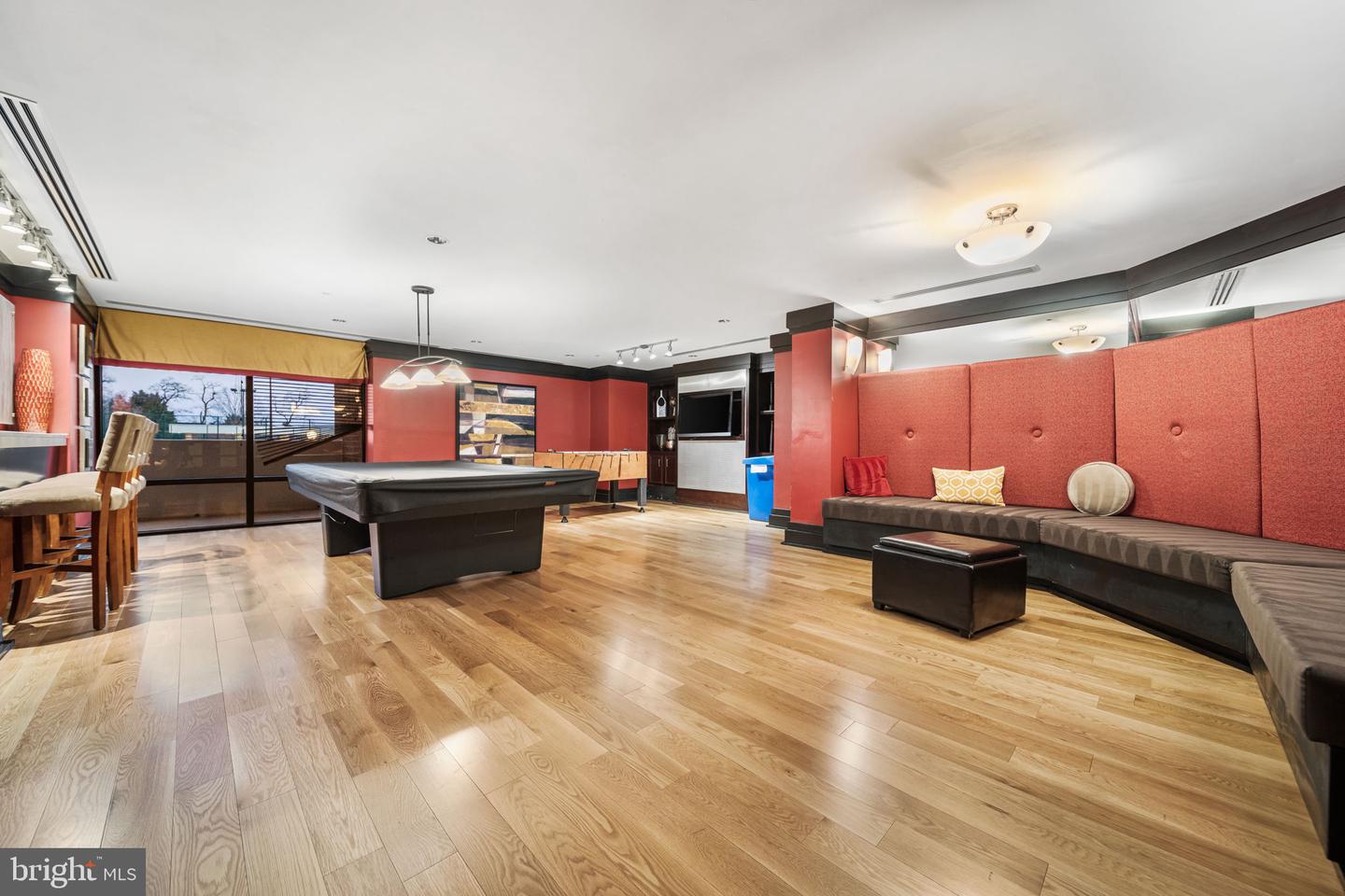 4500 S FOUR MILE RUN DR #710, ARLINGTON, Virginia 22204, 1 Bedroom Bedrooms, ,1 BathroomBathrooms,Residential,For sale,4500 S FOUR MILE RUN DR #710,VAAR2067938 MLS # VAAR2067938 4500 S FOUR MILE RUN DR #710, ARLINGTON, Virginia 22204, 1 Bedroom Bedrooms, ,1 BathroomBathrooms,Residential,For sale,4500 S FOUR MILE RUN DR #710,VAAR2067938 MLS # VAAR2067938