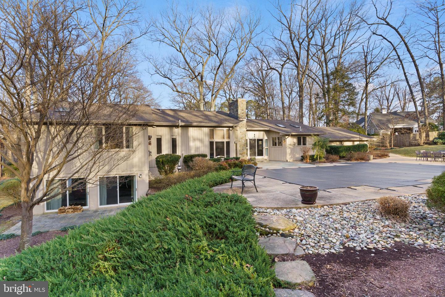 10124 CAPTAIN HICKORY PL, GREAT FALLS, Virginia 22066, 5 Bedrooms Bedrooms, ,4 BathroomsBathrooms,Residential,For sale,10124 CAPTAIN HICKORY PL,VAFX2286724 MLS # VAFX2286724