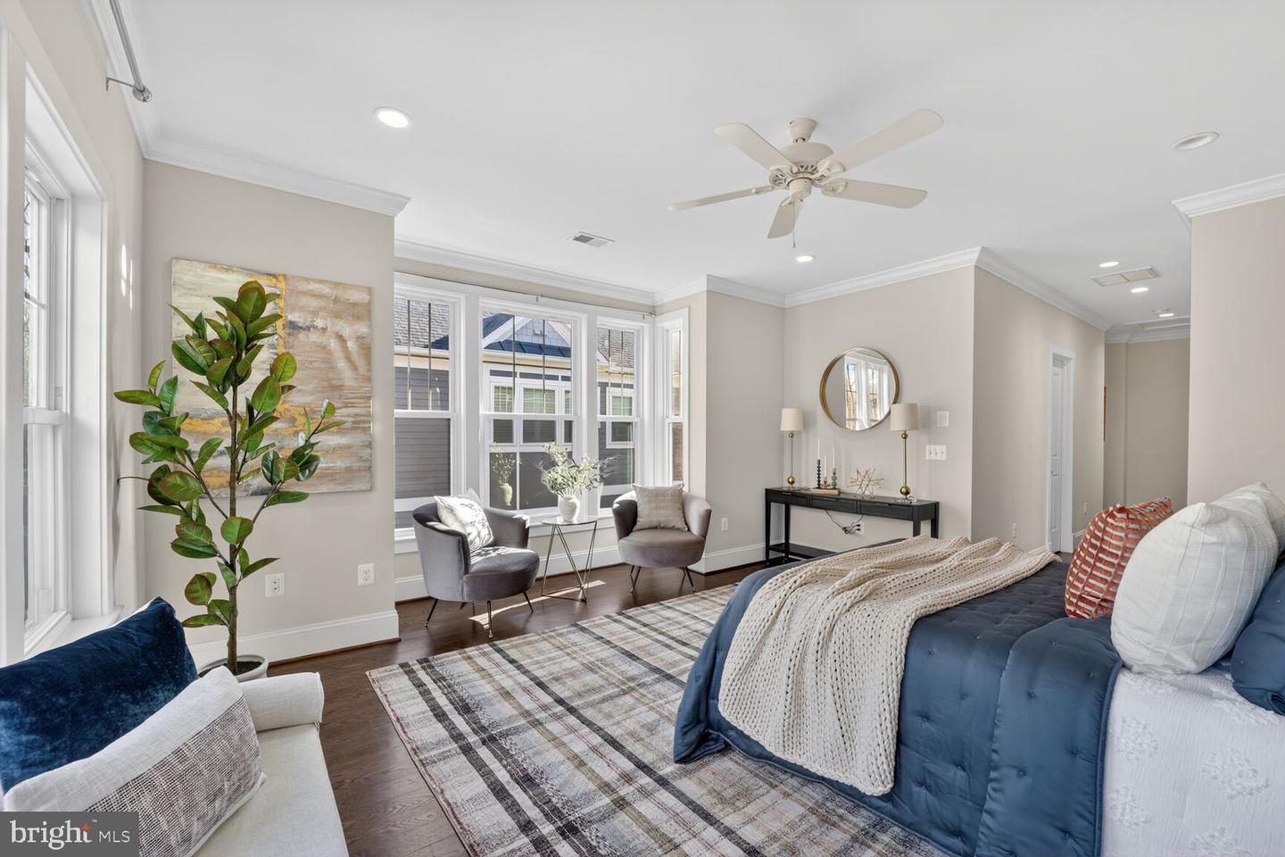 8113 WELLINGTON RD, ALEXANDRIA, Virginia 22308, 5 Bedrooms Bedrooms, ,4 BathroomsBathrooms,Residential,For sale,8113 WELLINGTON RD,VAFX2286738 MLS # VAFX2286738