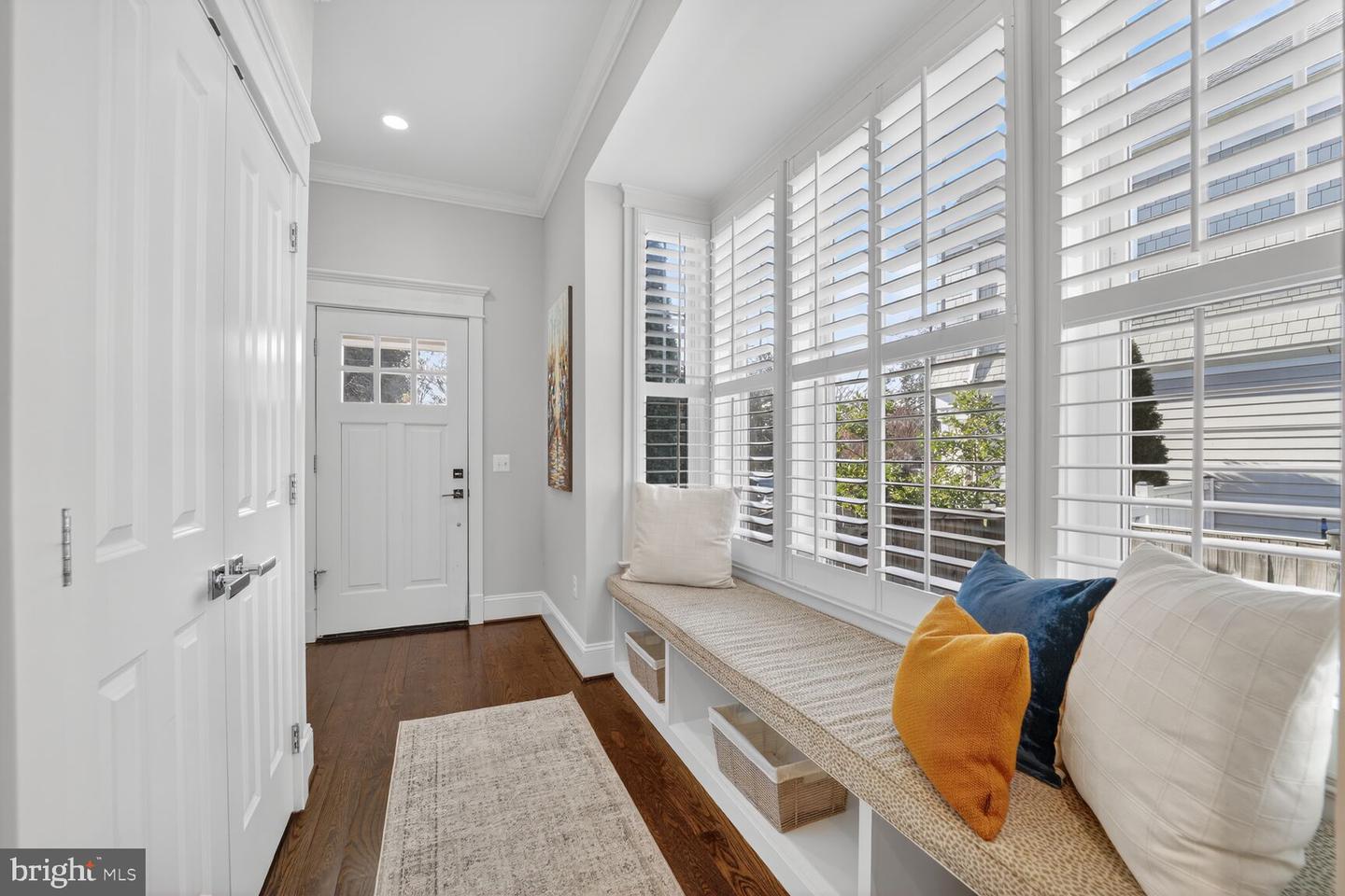 8113 WELLINGTON RD, ALEXANDRIA, Virginia 22308, 5 Bedrooms Bedrooms, ,4 BathroomsBathrooms,Residential,For sale,8113 WELLINGTON RD,VAFX2286738 MLS # VAFX2286738