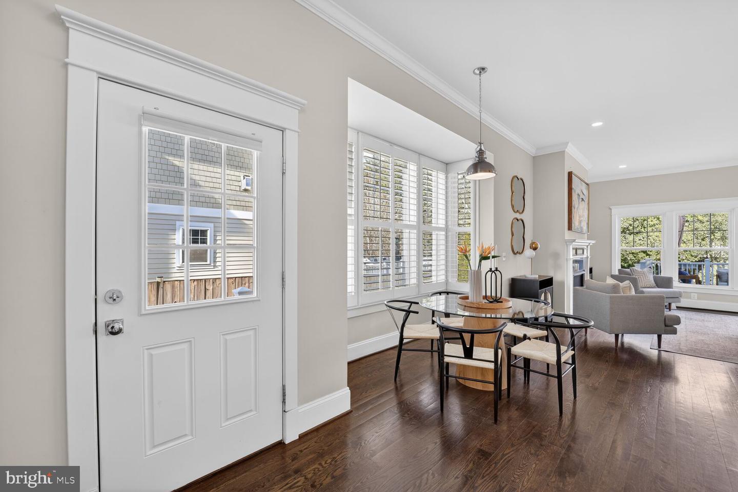 8113 WELLINGTON RD, ALEXANDRIA, Virginia 22308, 5 Bedrooms Bedrooms, ,4 BathroomsBathrooms,Residential,For sale,8113 WELLINGTON RD,VAFX2286738 MLS # VAFX2286738