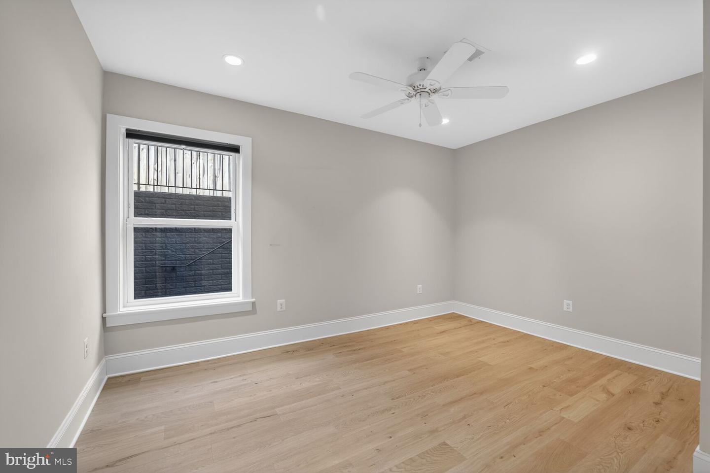 8113 WELLINGTON RD, ALEXANDRIA, Virginia 22308, 5 Bedrooms Bedrooms, ,4 BathroomsBathrooms,Residential,For sale,8113 WELLINGTON RD,VAFX2286738 MLS # VAFX2286738