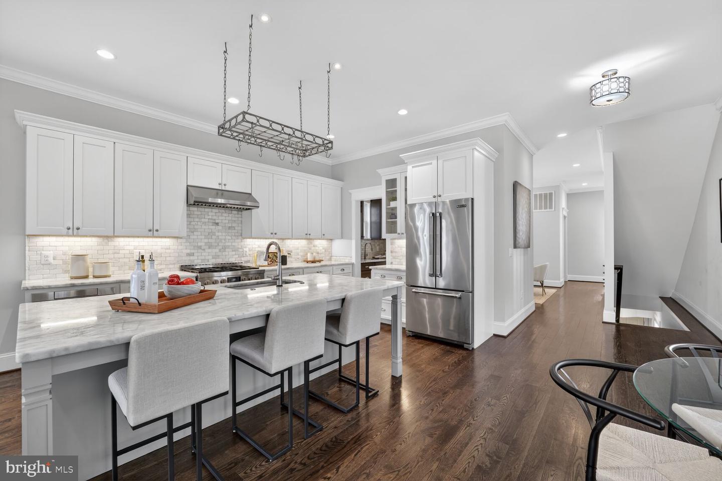 8113 WELLINGTON RD, ALEXANDRIA, Virginia 22308, 5 Bedrooms Bedrooms, ,4 BathroomsBathrooms,Residential,For sale,8113 WELLINGTON RD,VAFX2286738 MLS # VAFX2286738