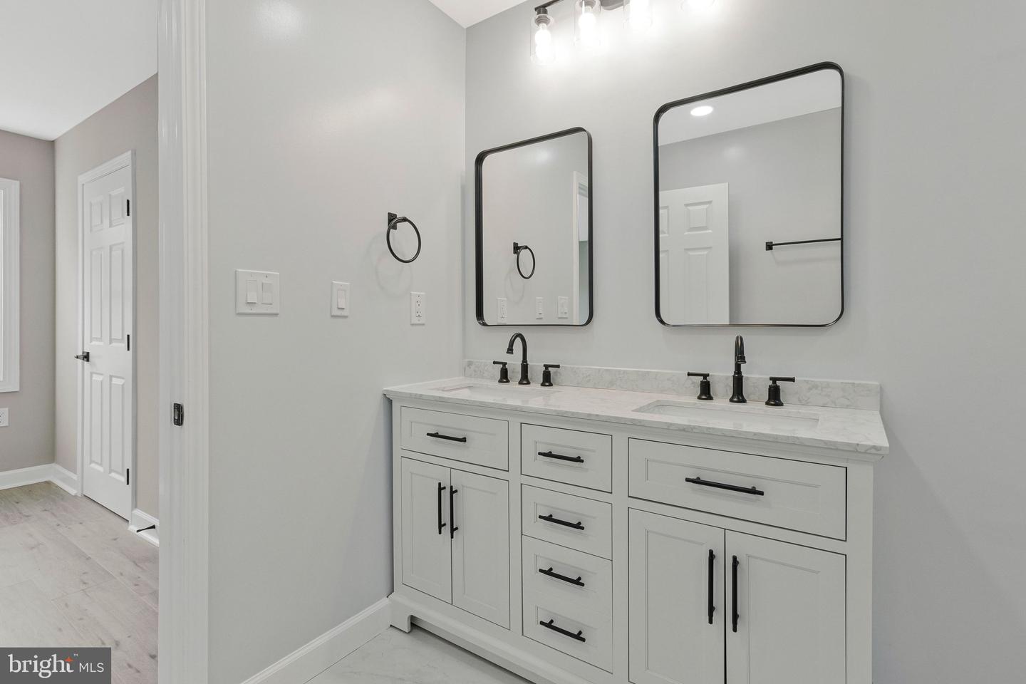 7269 EVANSTON RD, SPRINGFIELD, Virginia 22150, 4 Bedrooms Bedrooms, 13 Rooms Rooms,3 BathroomsBathrooms,Residential,For sale,7269 EVANSTON RD,VAFX2286818 MLS # VAFX2286818 7269 EVANSTON RD, SPRINGFIELD, Virginia 22150, 4 Bedrooms Bedrooms, 13 Rooms Rooms,3 BathroomsBathrooms,Residential,For sale,7269 EVANSTON RD,VAFX2286818 MLS # VAFX2286818