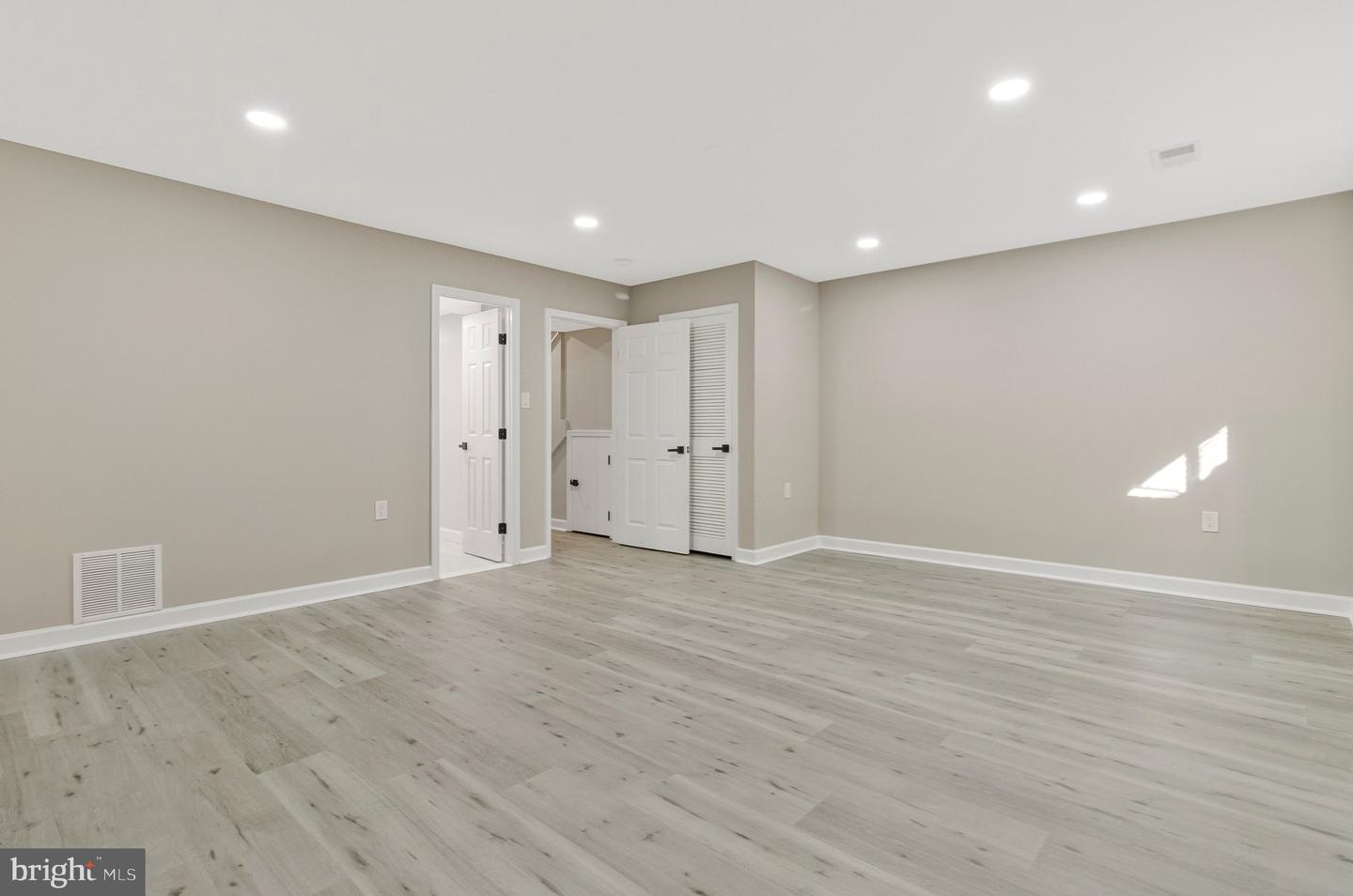 7269 EVANSTON RD, SPRINGFIELD, Virginia 22150, 4 Bedrooms Bedrooms, 13 Rooms Rooms,3 BathroomsBathrooms,Residential,For sale,7269 EVANSTON RD,VAFX2286818 MLS # VAFX2286818 7269 EVANSTON RD, SPRINGFIELD, Virginia 22150, 4 Bedrooms Bedrooms, 13 Rooms Rooms,3 BathroomsBathrooms,Residential,For sale,7269 EVANSTON RD,VAFX2286818 MLS # VAFX2286818