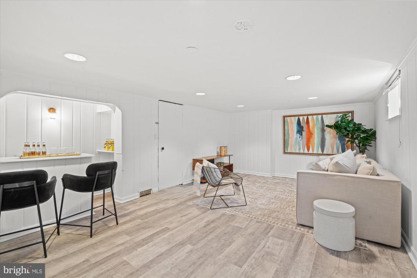 399 TENNESSEE AVE, ALEXANDRIA, Virginia 22305, 3 Bedrooms Bedrooms, ,2 BathroomsBathrooms,Residential,For sale,399 TENNESSEE AVE,VAAX2053380 MLS # VAAX2053380