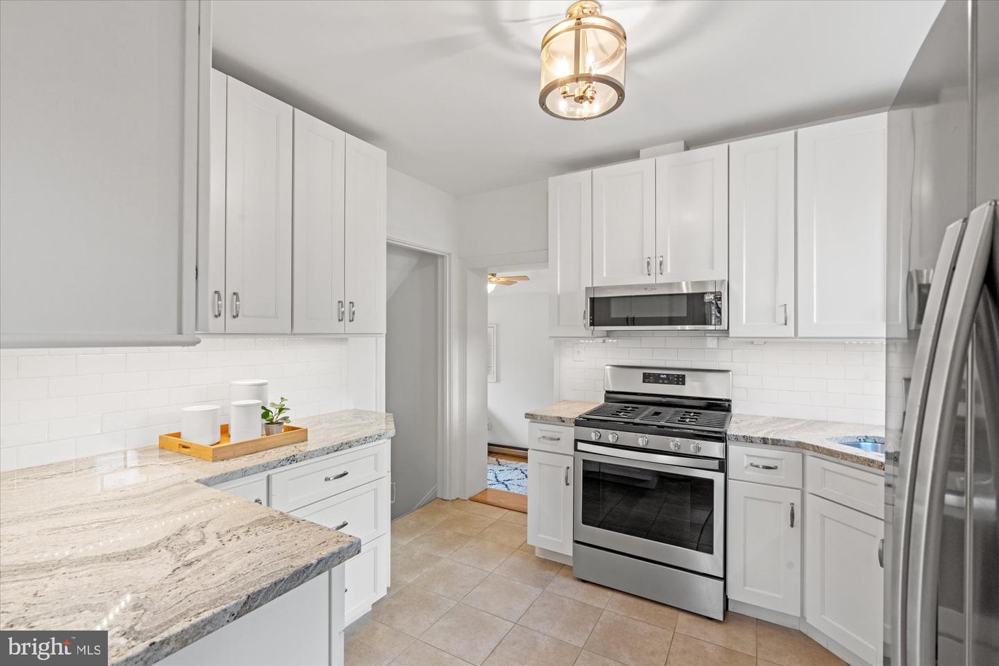 399 TENNESSEE AVE, ALEXANDRIA, Virginia 22305, 3 Bedrooms Bedrooms, ,2 BathroomsBathrooms,Residential,For sale,399 TENNESSEE AVE,VAAX2053380 MLS # VAAX2053380