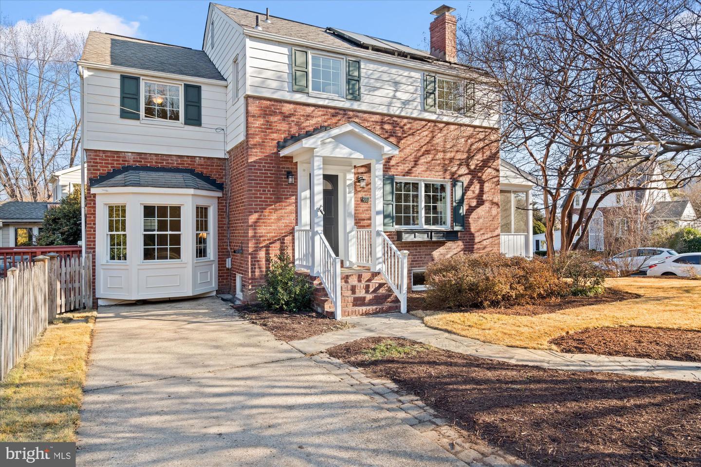 399 TENNESSEE AVE, ALEXANDRIA, Virginia 22305, 3 Bedrooms Bedrooms, ,2 BathroomsBathrooms,Residential,For sale,399 TENNESSEE AVE,VAAX2053380 MLS # VAAX2053380