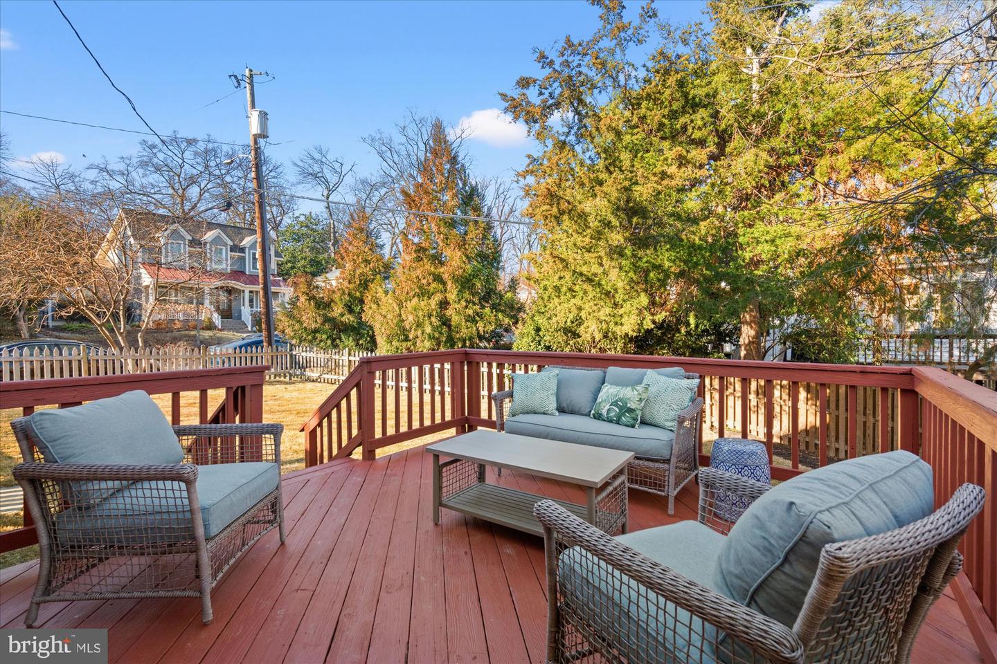 399 TENNESSEE AVE, ALEXANDRIA, Virginia 22305, 3 Bedrooms Bedrooms, ,2 BathroomsBathrooms,Residential,For sale,399 TENNESSEE AVE,VAAX2053380 MLS # VAAX2053380