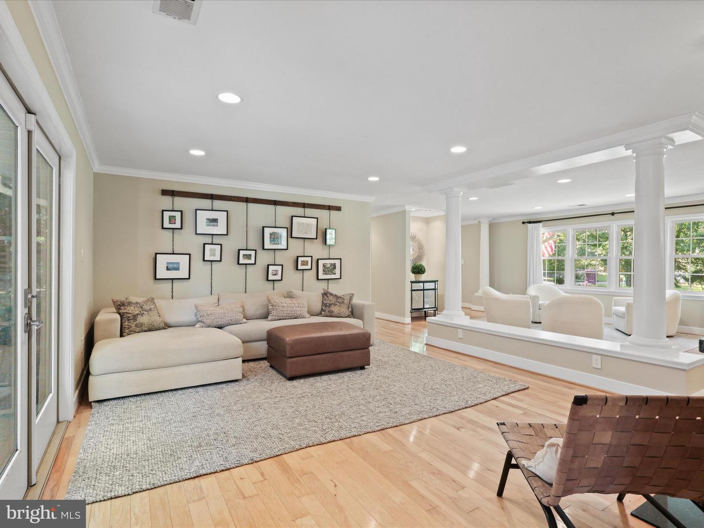 11607 HELMONT DR, OAKTON, Virginia 22124, 4 Bedrooms Bedrooms, ,2 BathroomsBathrooms,Residential,For sale,11607 HELMONT DR,VAFX2286834 MLS # VAFX2286834