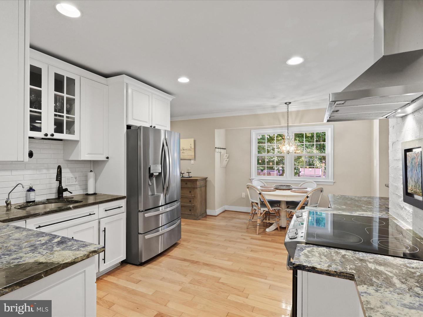 11607 HELMONT DR, OAKTON, Virginia 22124, 4 Bedrooms Bedrooms, ,2 BathroomsBathrooms,Residential,For sale,11607 HELMONT DR,VAFX2286834 MLS # VAFX2286834