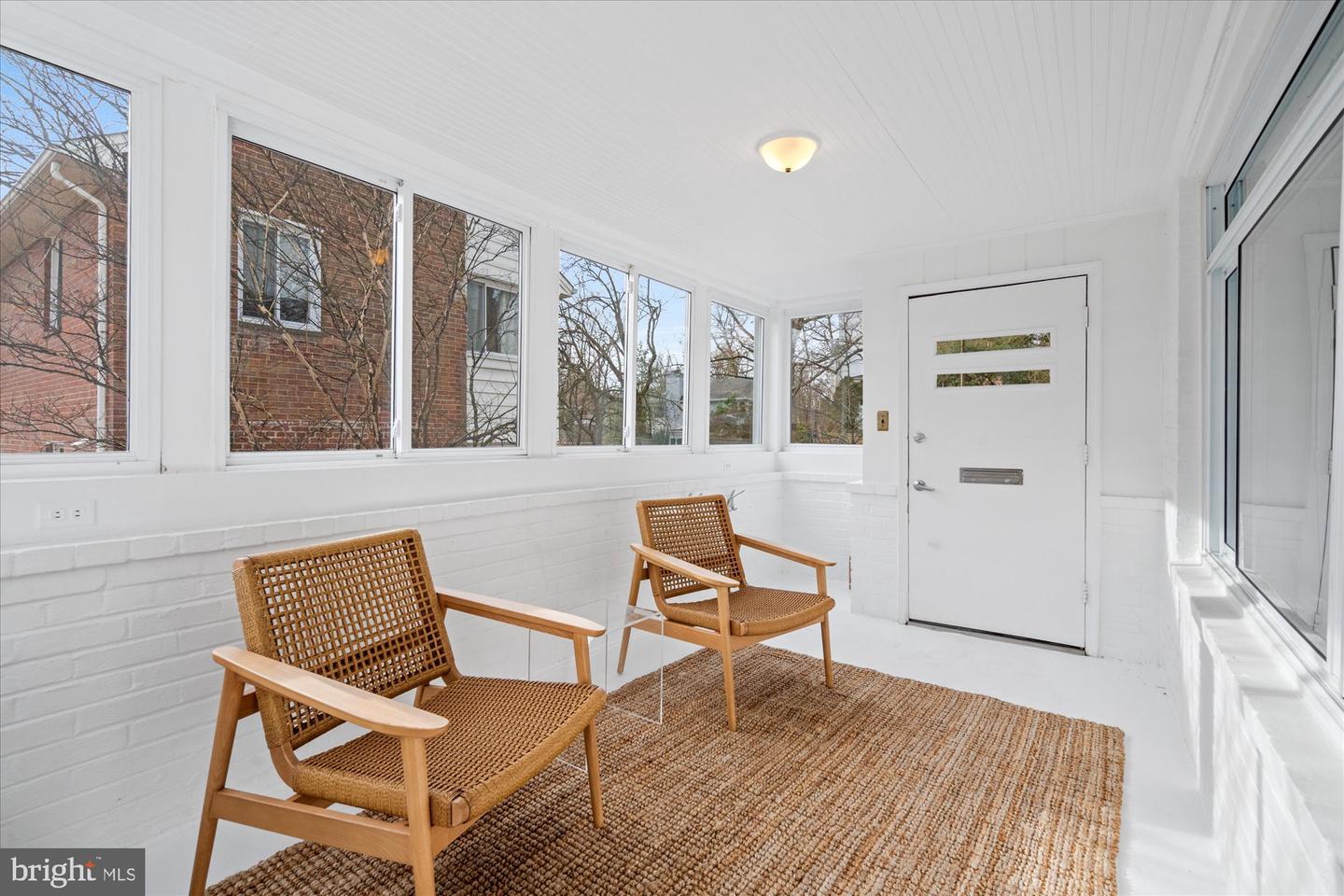 2917 ARGYLE DR, ALEXANDRIA, Virginia 22305, 4 Bedrooms Bedrooms, ,3 BathroomsBathrooms,Residential,For sale,2917 ARGYLE DR,VAAX2053382 MLS # VAAX2053382