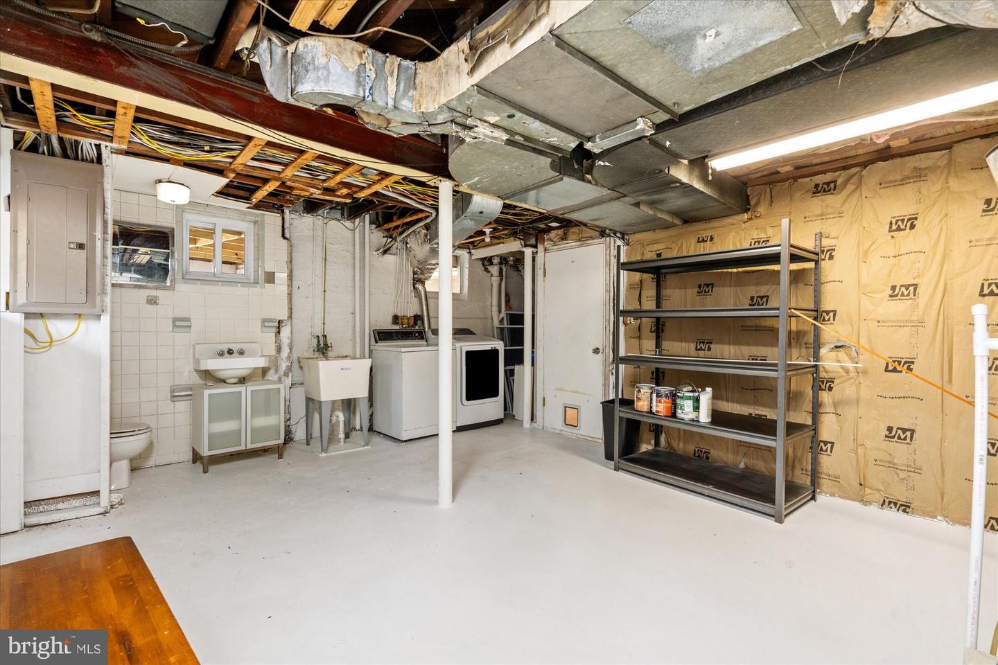 2917 ARGYLE DR, ALEXANDRIA, Virginia 22305, 4 Bedrooms Bedrooms, ,3 BathroomsBathrooms,Residential,For sale,2917 ARGYLE DR,VAAX2053382 MLS # VAAX2053382