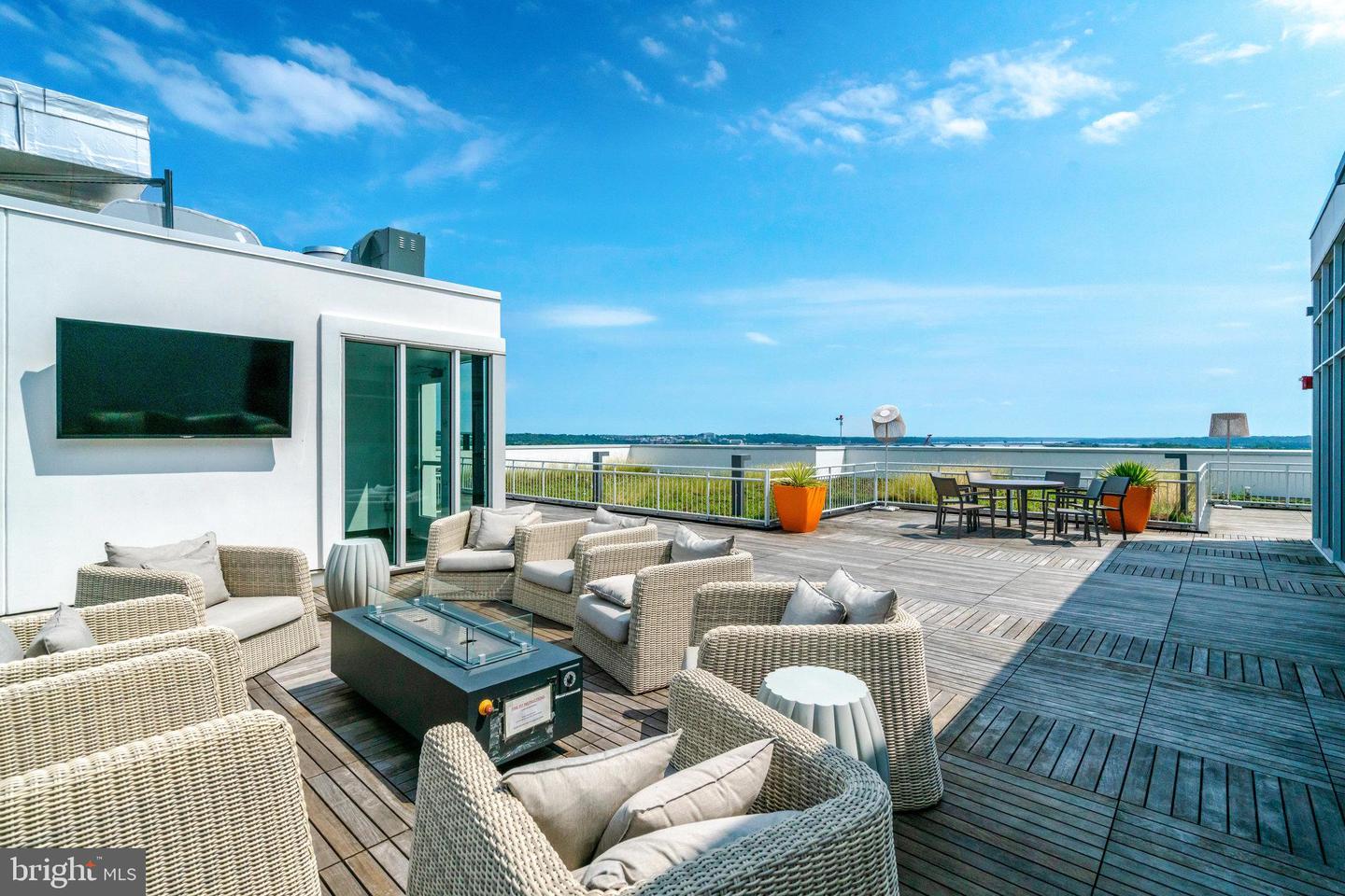 925 N FAIRFAX ST #104, ALEXANDRIA, Virginia 22314, 1 Bedroom Bedrooms, ,1 BathroomBathrooms,Residential,For sale,925 N FAIRFAX ST #104,VAAX2053386 MLS # VAAX2053386 925 N FAIRFAX ST #104, ALEXANDRIA, Virginia 22314, 1 Bedroom Bedrooms, ,1 BathroomBathrooms,Residential,For sale,925 N FAIRFAX ST #104,VAAX2053386 MLS # VAAX2053386