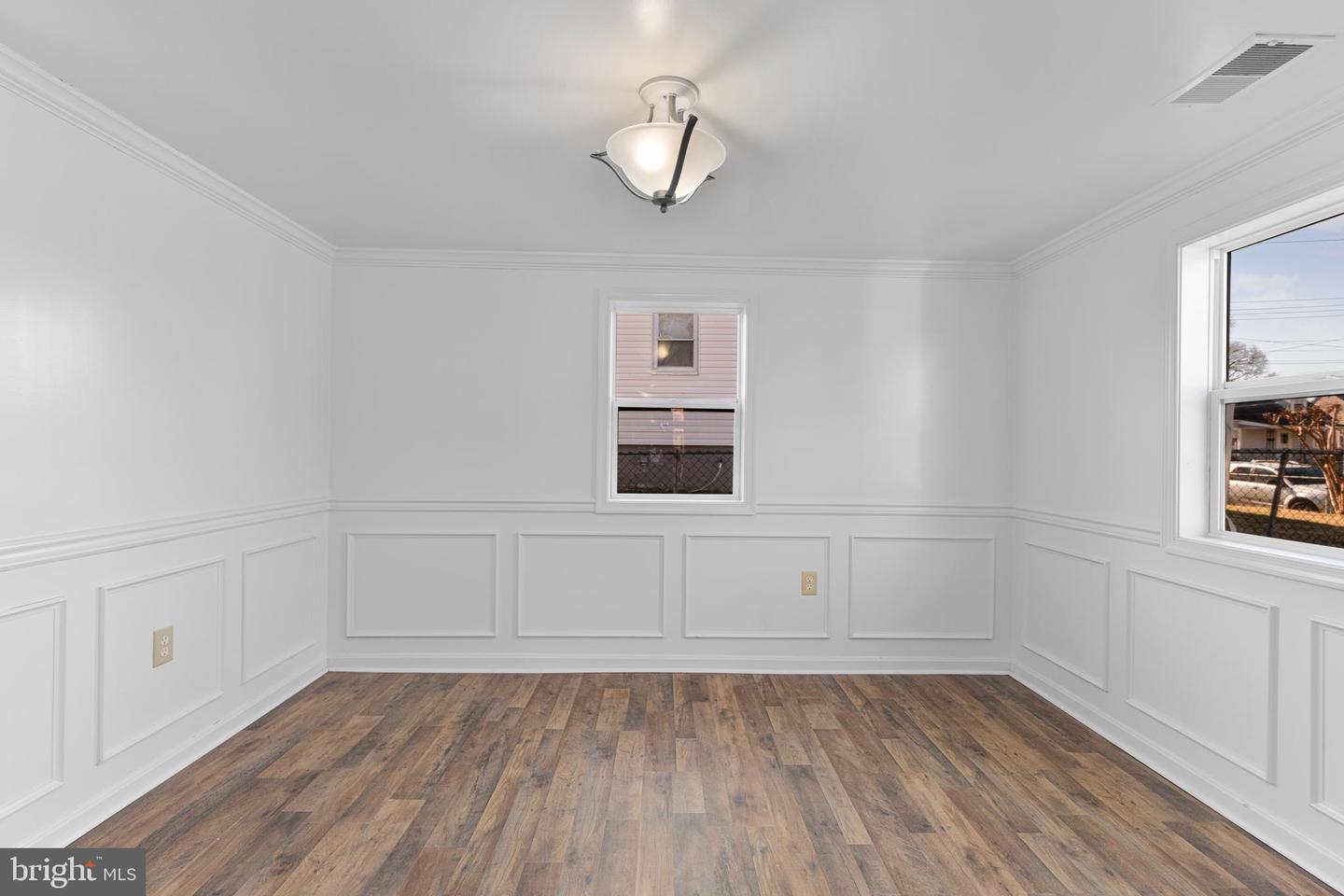 1307 MONROE AVE, FRONT ROYAL, Virginia 22630, 3 Bedrooms Bedrooms, ,2 BathroomsBathrooms,Residential,For sale,1307 MONROE AVE,VAWR2013194 MLS # VAWR2013194 1307 MONROE AVE, FRONT ROYAL, Virginia 22630, 3 Bedrooms Bedrooms, ,2 BathroomsBathrooms,Residential,For sale,1307 MONROE AVE,VAWR2013194 MLS # VAWR2013194