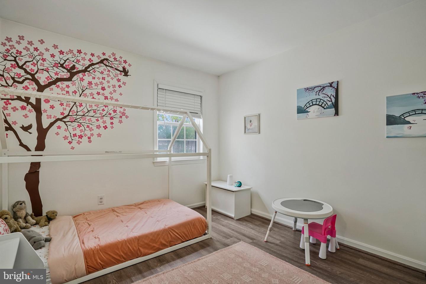 6064 OLD LANDING WAY, BURKE, Virginia 22015, 3 Bedrooms Bedrooms, 9 Rooms Rooms,2 BathroomsBathrooms,Residential,For sale,6064 OLD LANDING WAY,VAFX2286910 MLS # VAFX2286910 6064 OLD LANDING WAY, BURKE, Virginia 22015, 3 Bedrooms Bedrooms, 9 Rooms Rooms,2 BathroomsBathrooms,Residential,For sale,6064 OLD LANDING WAY,VAFX2286910 MLS # VAFX2286910