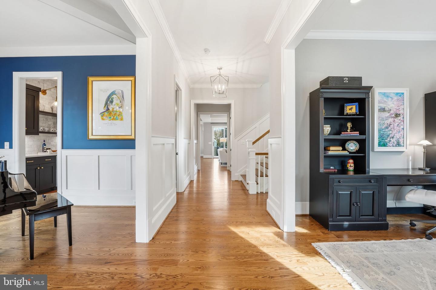 1723 N BARTON ST, ARLINGTON, Virginia 22201, 6 Bedrooms Bedrooms, ,5 BathroomsBathrooms,Residential,For sale,1723 N BARTON ST,VAAR2067994 MLS # VAAR2067994