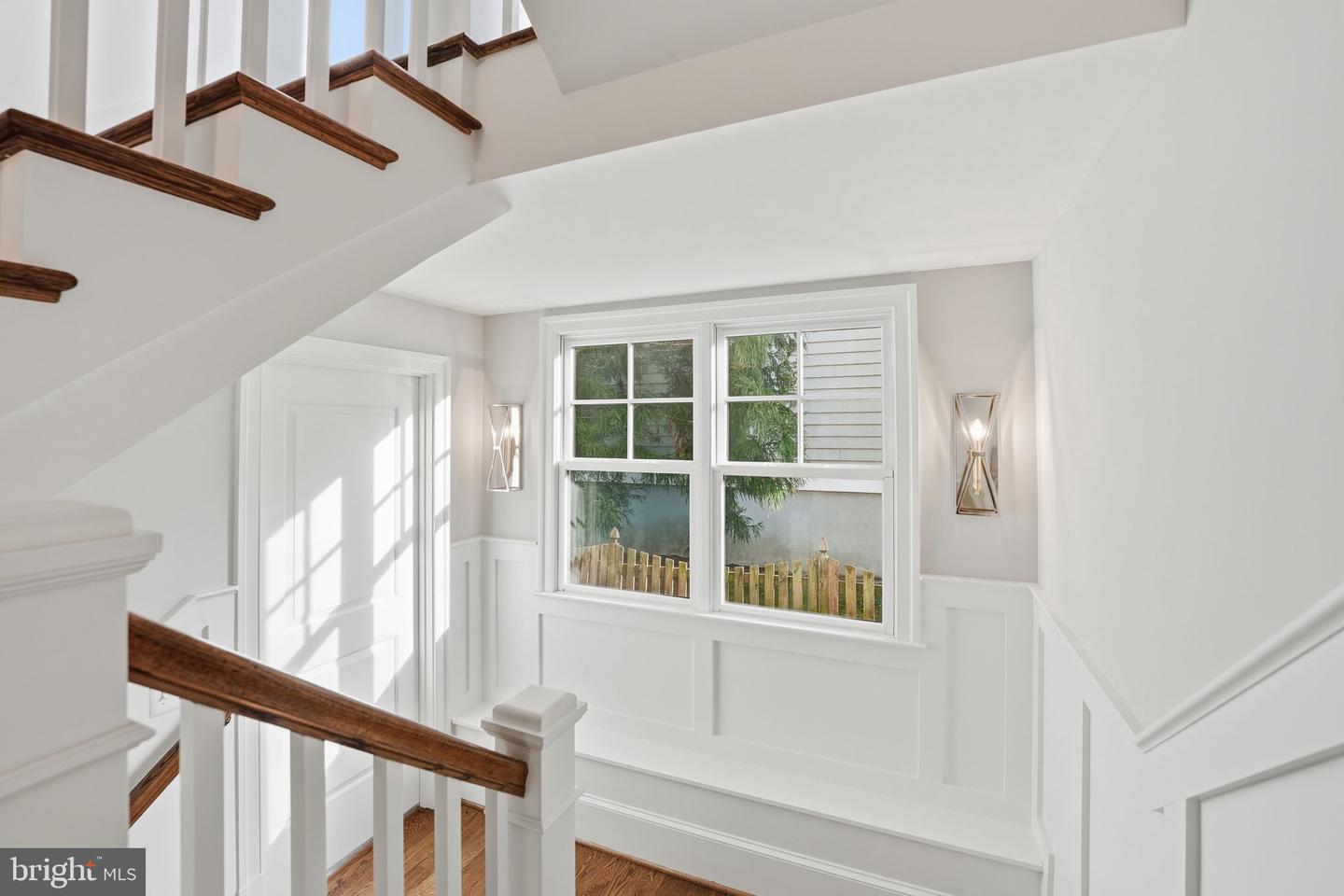 1723 N BARTON ST, ARLINGTON, Virginia 22201, 6 Bedrooms Bedrooms, ,5 BathroomsBathrooms,Residential,For sale,1723 N BARTON ST,VAAR2067994 MLS # VAAR2067994