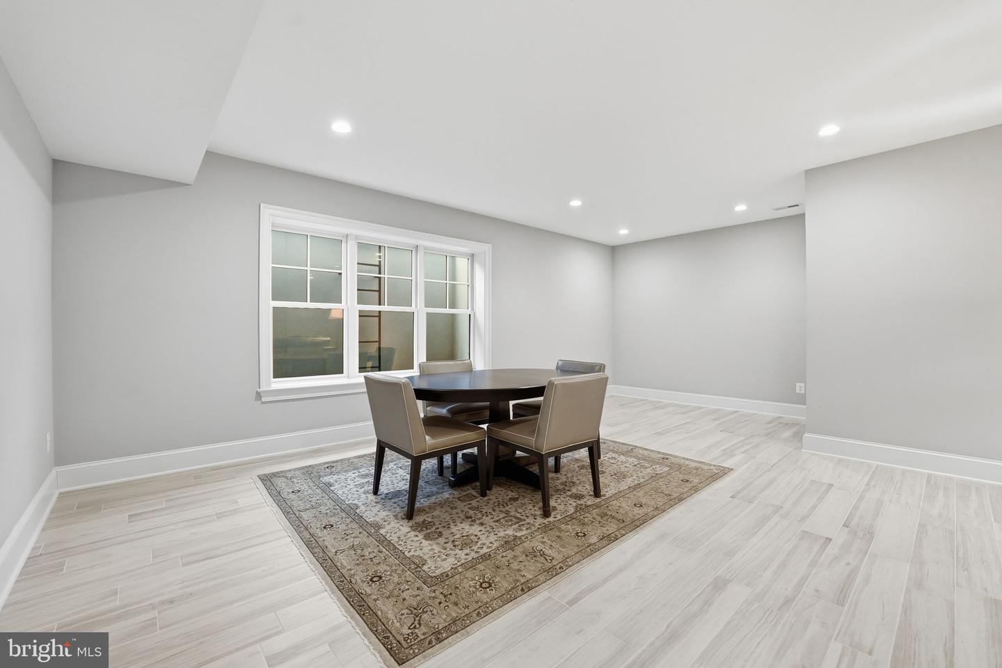 1723 N BARTON ST, ARLINGTON, Virginia 22201, 6 Bedrooms Bedrooms, ,5 BathroomsBathrooms,Residential,For sale,1723 N BARTON ST,VAAR2067994 MLS # VAAR2067994