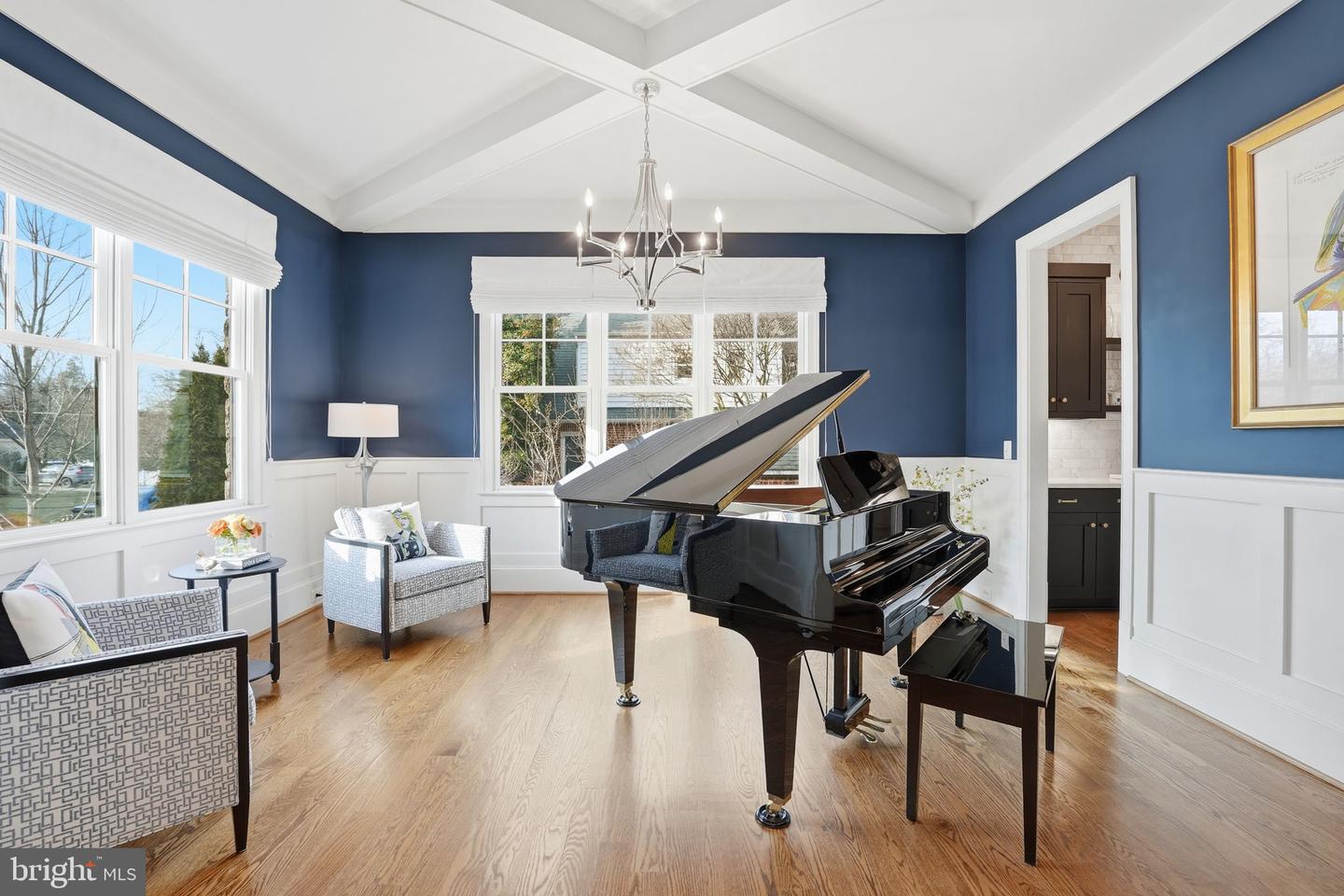 1723 N BARTON ST, ARLINGTON, Virginia 22201, 6 Bedrooms Bedrooms, ,5 BathroomsBathrooms,Residential,For sale,1723 N BARTON ST,VAAR2067994 MLS # VAAR2067994