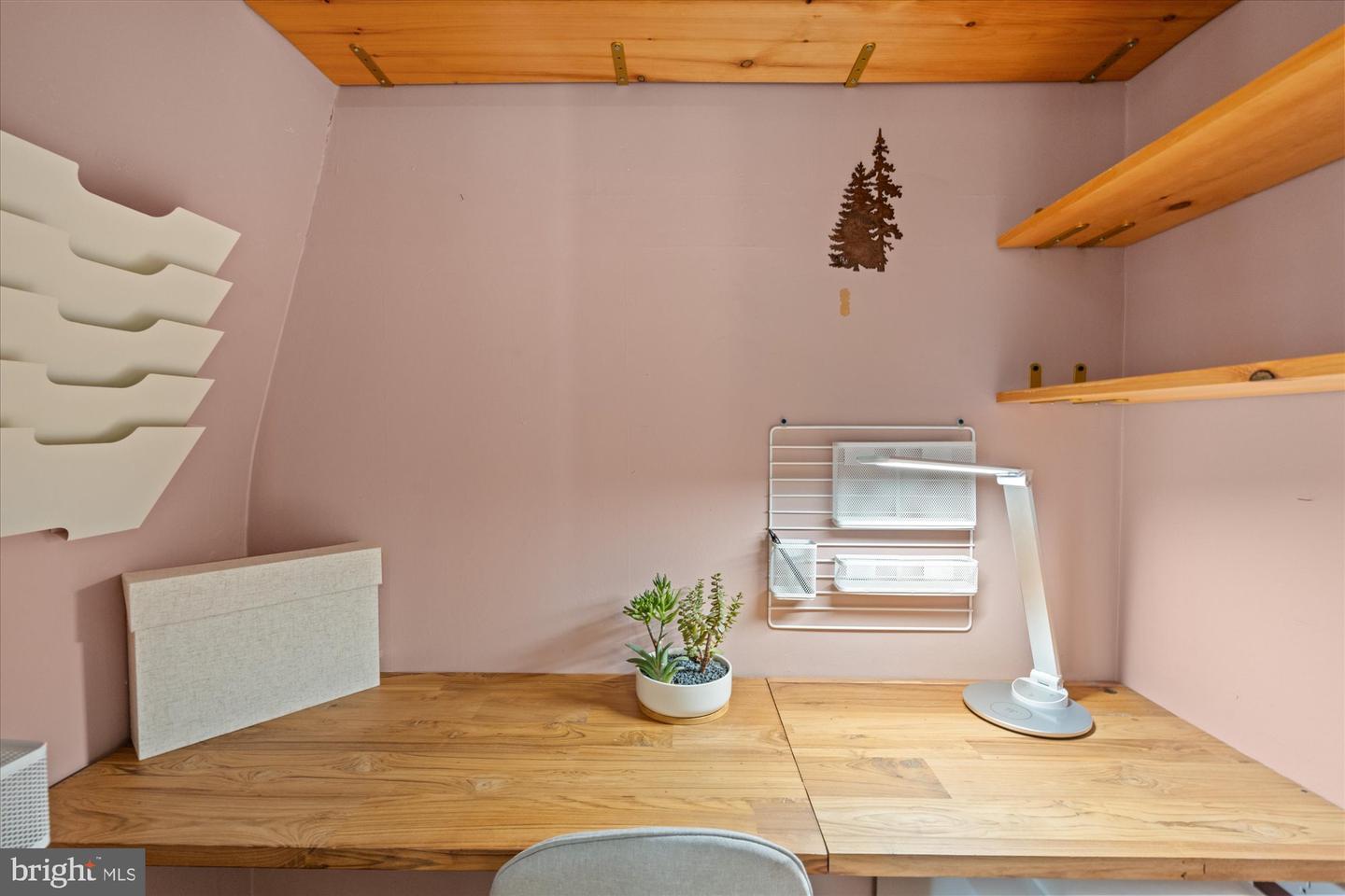 7 E MAPLE ST, ALEXANDRIA, Virginia 22301, 2 Bedrooms Bedrooms, ,2 BathroomsBathrooms,Residential,For sale,7 E MAPLE ST,VAAX2053426 MLS # VAAX2053426 7 E MAPLE ST, ALEXANDRIA, Virginia 22301, 2 Bedrooms Bedrooms, ,2 BathroomsBathrooms,Residential,For sale,7 E MAPLE ST,VAAX2053426 MLS # VAAX2053426