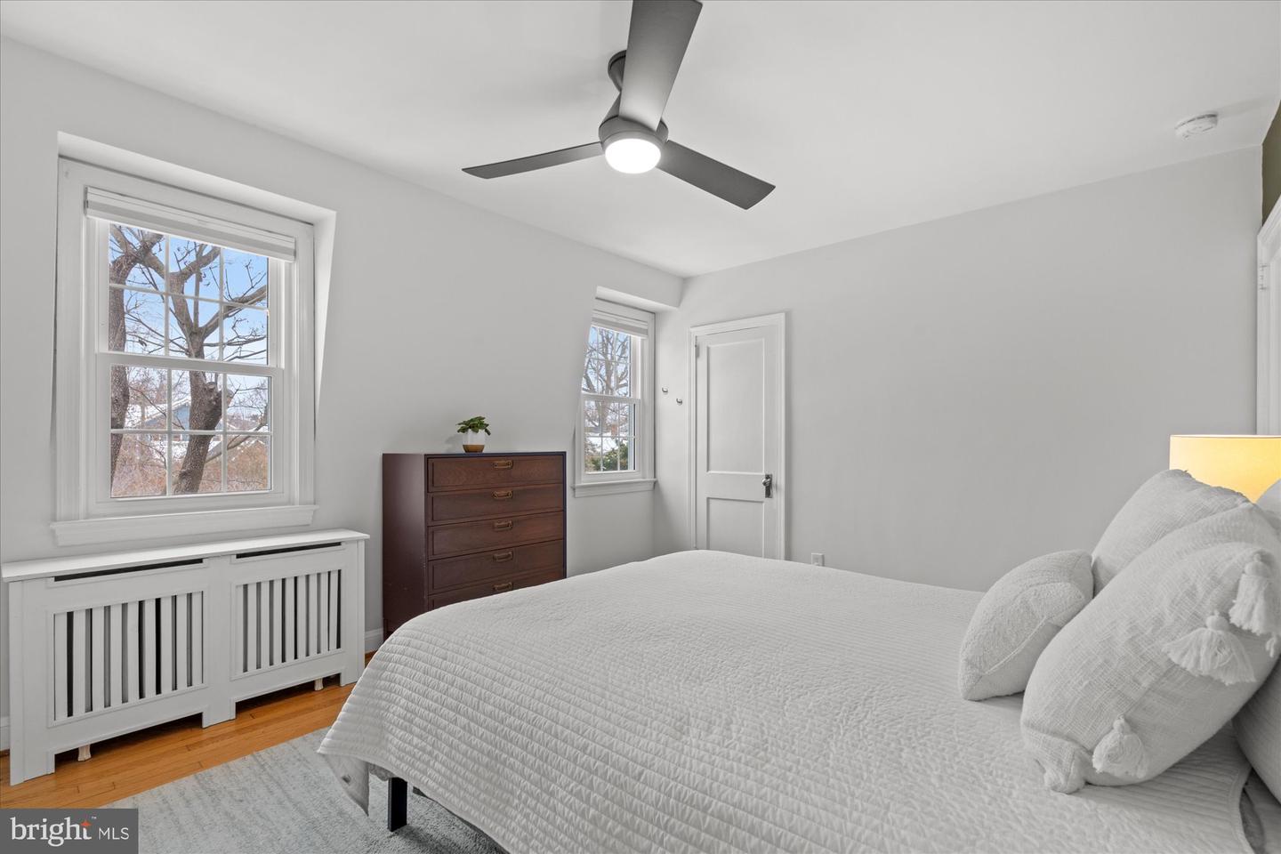 7 E MAPLE ST, ALEXANDRIA, Virginia 22301, 2 Bedrooms Bedrooms, ,2 BathroomsBathrooms,Residential,For sale,7 E MAPLE ST,VAAX2053426 MLS # VAAX2053426 7 E MAPLE ST, ALEXANDRIA, Virginia 22301, 2 Bedrooms Bedrooms, ,2 BathroomsBathrooms,Residential,For sale,7 E MAPLE ST,VAAX2053426 MLS # VAAX2053426