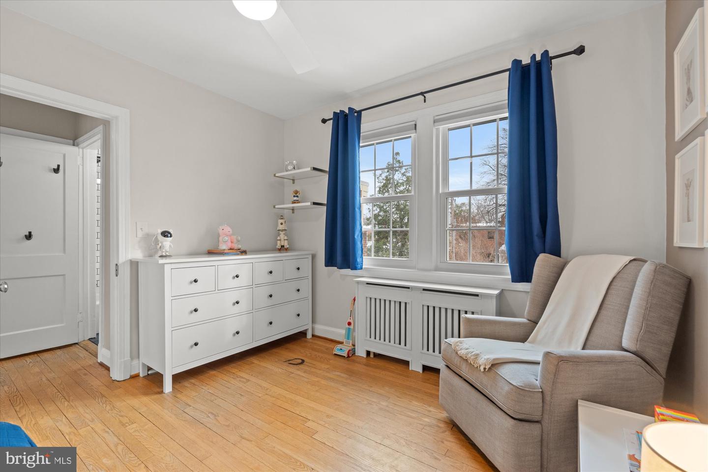 7 E MAPLE ST, ALEXANDRIA, Virginia 22301, 2 Bedrooms Bedrooms, ,2 BathroomsBathrooms,Residential,For sale,7 E MAPLE ST,VAAX2053426 MLS # VAAX2053426 7 E MAPLE ST, ALEXANDRIA, Virginia 22301, 2 Bedrooms Bedrooms, ,2 BathroomsBathrooms,Residential,For sale,7 E MAPLE ST,VAAX2053426 MLS # VAAX2053426