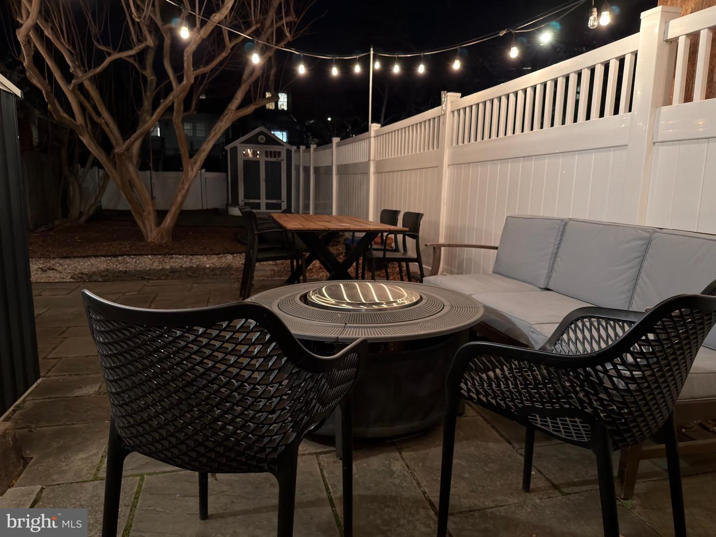 7 E MAPLE ST, ALEXANDRIA, Virginia 22301, 2 Bedrooms Bedrooms, ,2 BathroomsBathrooms,Residential,For sale,7 E MAPLE ST,VAAX2053426 MLS # VAAX2053426 7 E MAPLE ST, ALEXANDRIA, Virginia 22301, 2 Bedrooms Bedrooms, ,2 BathroomsBathrooms,Residential,For sale,7 E MAPLE ST,VAAX2053426 MLS # VAAX2053426