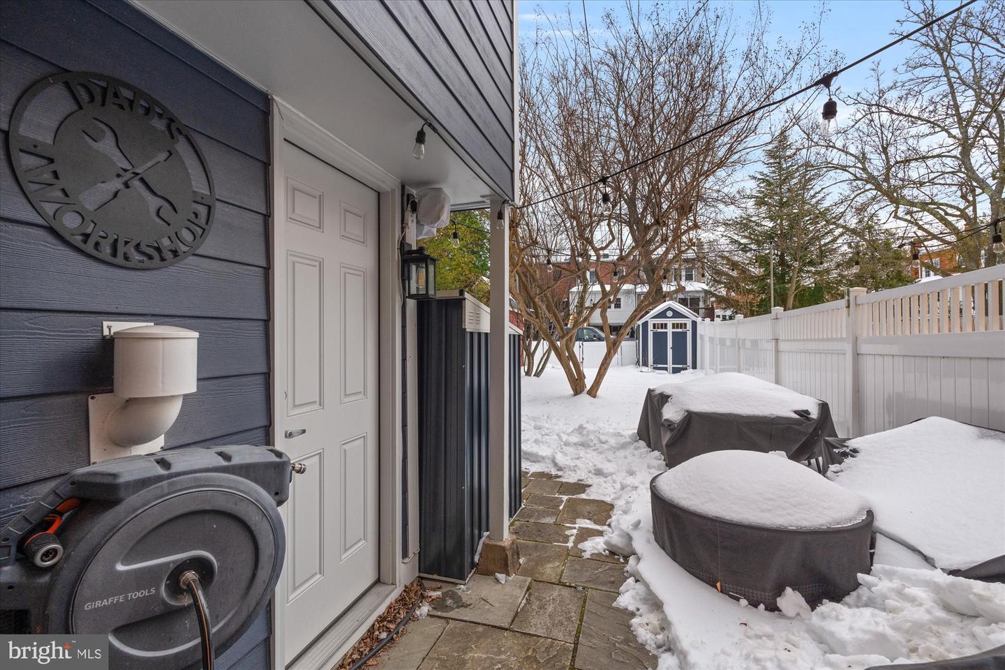 7 E MAPLE ST, ALEXANDRIA, Virginia 22301, 2 Bedrooms Bedrooms, ,2 BathroomsBathrooms,Residential,For sale,7 E MAPLE ST,VAAX2053426 MLS # VAAX2053426 7 E MAPLE ST, ALEXANDRIA, Virginia 22301, 2 Bedrooms Bedrooms, ,2 BathroomsBathrooms,Residential,For sale,7 E MAPLE ST,VAAX2053426 MLS # VAAX2053426