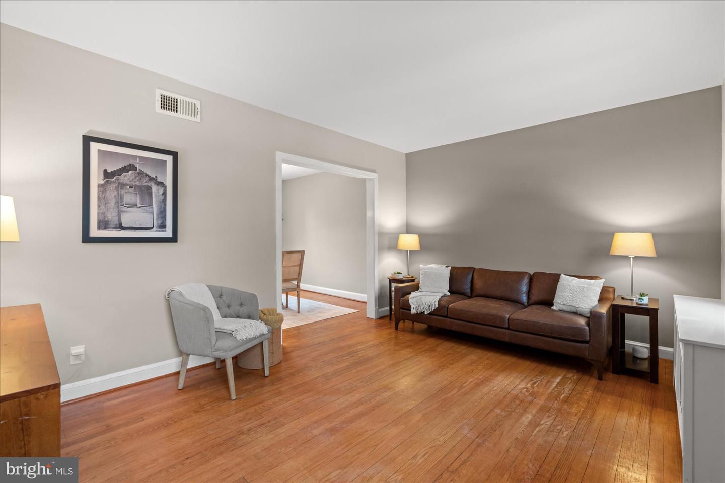 7 E MAPLE ST, ALEXANDRIA, Virginia 22301, 2 Bedrooms Bedrooms, ,2 BathroomsBathrooms,Residential,For sale,7 E MAPLE ST,VAAX2053426 MLS # VAAX2053426 7 E MAPLE ST, ALEXANDRIA, Virginia 22301, 2 Bedrooms Bedrooms, ,2 BathroomsBathrooms,Residential,For sale,7 E MAPLE ST,VAAX2053426 MLS # VAAX2053426