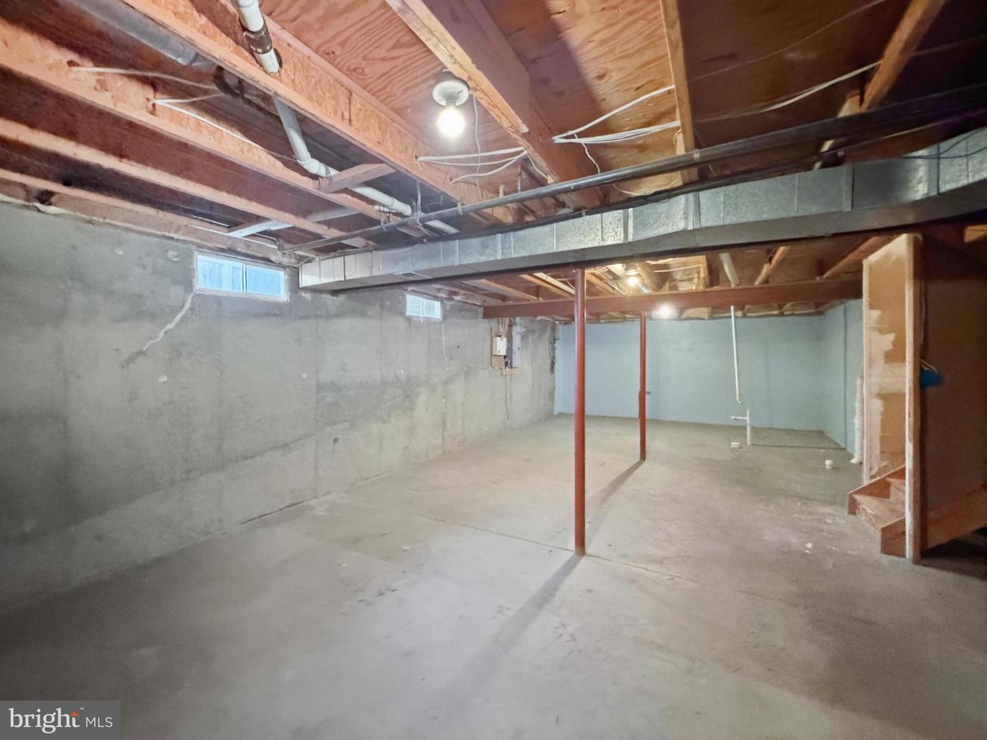 207 GRAFTON WAY NE, LEESBURG, Virginia 20176, 4 Bedrooms Bedrooms, 14 Rooms Rooms,2 BathroomsBathrooms,Residential,For sale,207 GRAFTON WAY NE,VALO2114414 MLS # VALO2114414