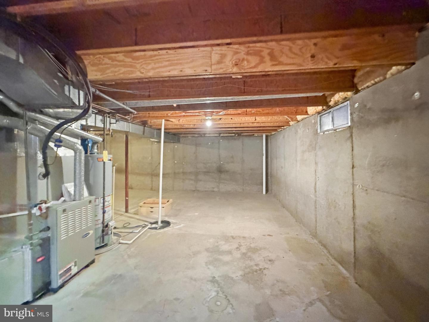 207 GRAFTON WAY NE, LEESBURG, Virginia 20176, 4 Bedrooms Bedrooms, 14 Rooms Rooms,2 BathroomsBathrooms,Residential,For sale,207 GRAFTON WAY NE,VALO2114414 MLS # VALO2114414