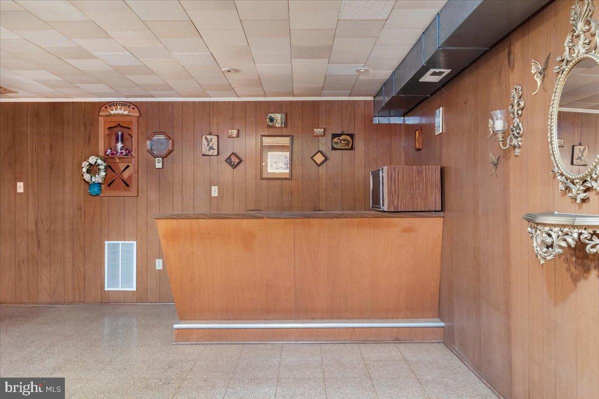 16 SUNDANCE RETREAT LN, NEW MARKET, Virginia 22844, 3 Bedrooms Bedrooms, 5 Rooms Rooms,2 BathroomsBathrooms,Residential,For sale,16 SUNDANCE RETREAT LN,VASH2013436 MLS # VASH2013436