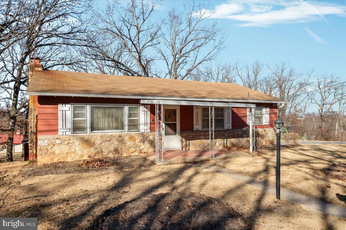 16 SUNDANCE RETREAT LN, NEW MARKET, Virginia 22844, 3 Bedrooms Bedrooms, 5 Rooms Rooms,2 BathroomsBathrooms,Residential,For sale,16 SUNDANCE RETREAT LN,VASH2013436 MLS # VASH2013436