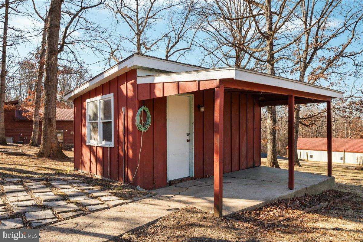 16 SUNDANCE RETREAT LN, NEW MARKET, Virginia 22844, 3 Bedrooms Bedrooms, 5 Rooms Rooms,2 BathroomsBathrooms,Residential,For sale,16 SUNDANCE RETREAT LN,VASH2013436 MLS # VASH2013436