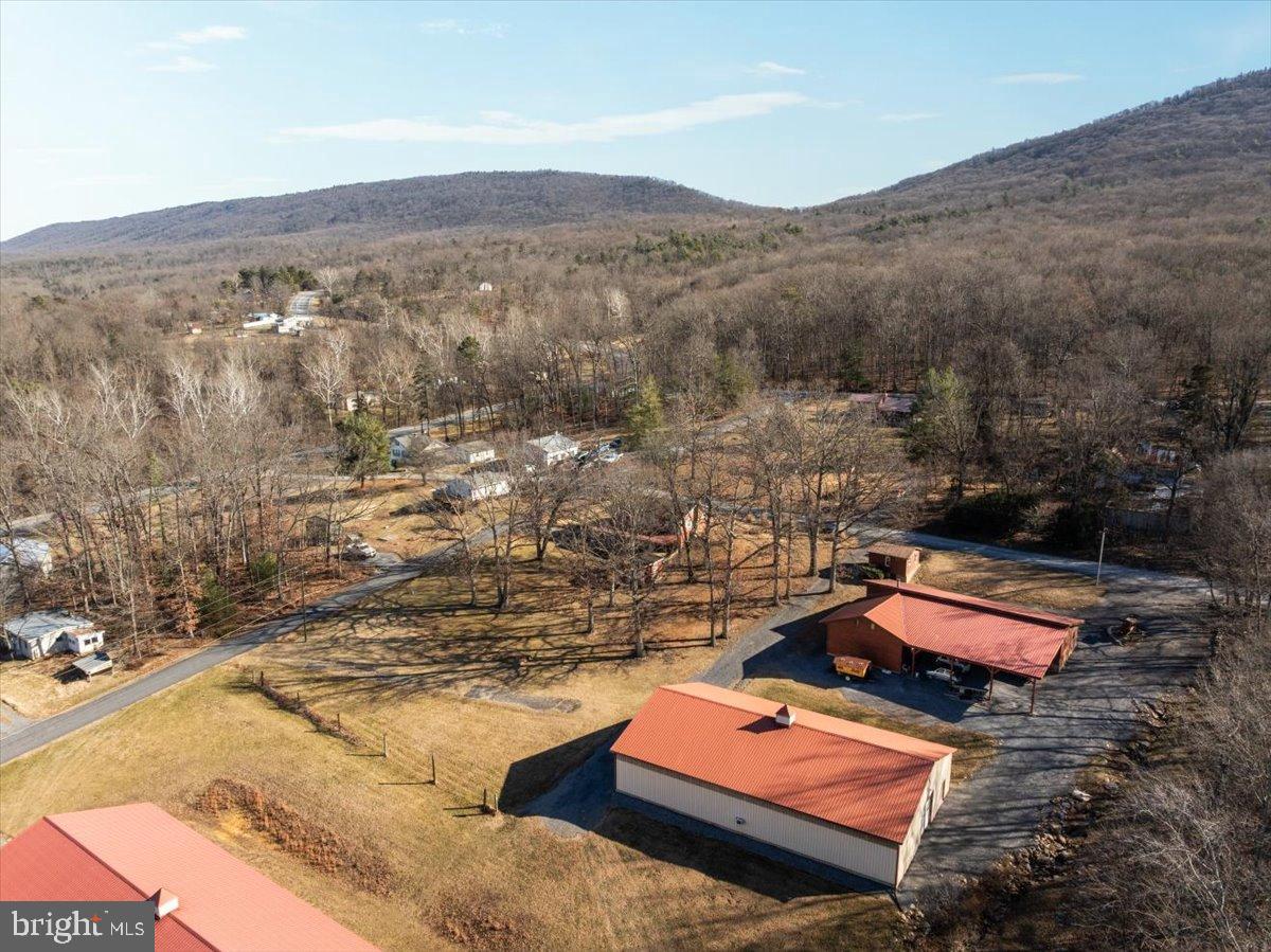 16 SUNDANCE RETREAT LN, NEW MARKET, Virginia 22844, 3 Bedrooms Bedrooms, 5 Rooms Rooms,2 BathroomsBathrooms,Residential,For sale,16 SUNDANCE RETREAT LN,VASH2013436 MLS # VASH2013436