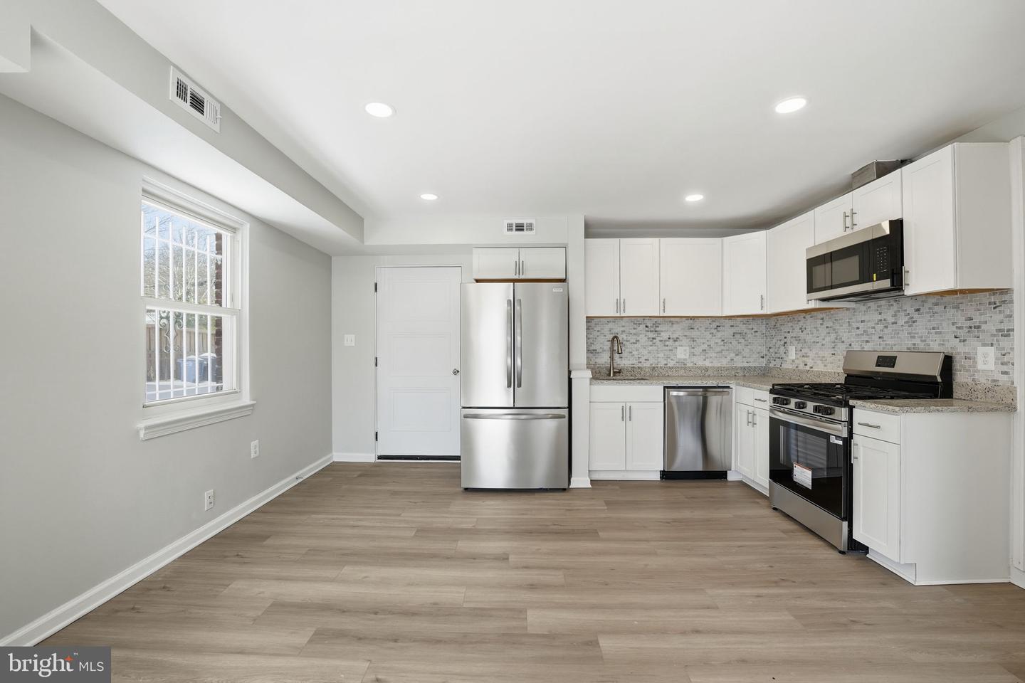 4400 DUBOIS PL SE, WASHINGTON, District Of Columbia 20019, 4 Bedrooms Bedrooms, ,2 BathroomsBathrooms,Residential,For sale,4400 DUBOIS PL SE,DCDC2242826 MLS # DCDC2242826 4400 DUBOIS PL SE, WASHINGTON, District Of Columbia 20019, 4 Bedrooms Bedrooms, ,2 BathroomsBathrooms,Residential,For sale,4400 DUBOIS PL SE,DCDC2242826 MLS # DCDC2242826