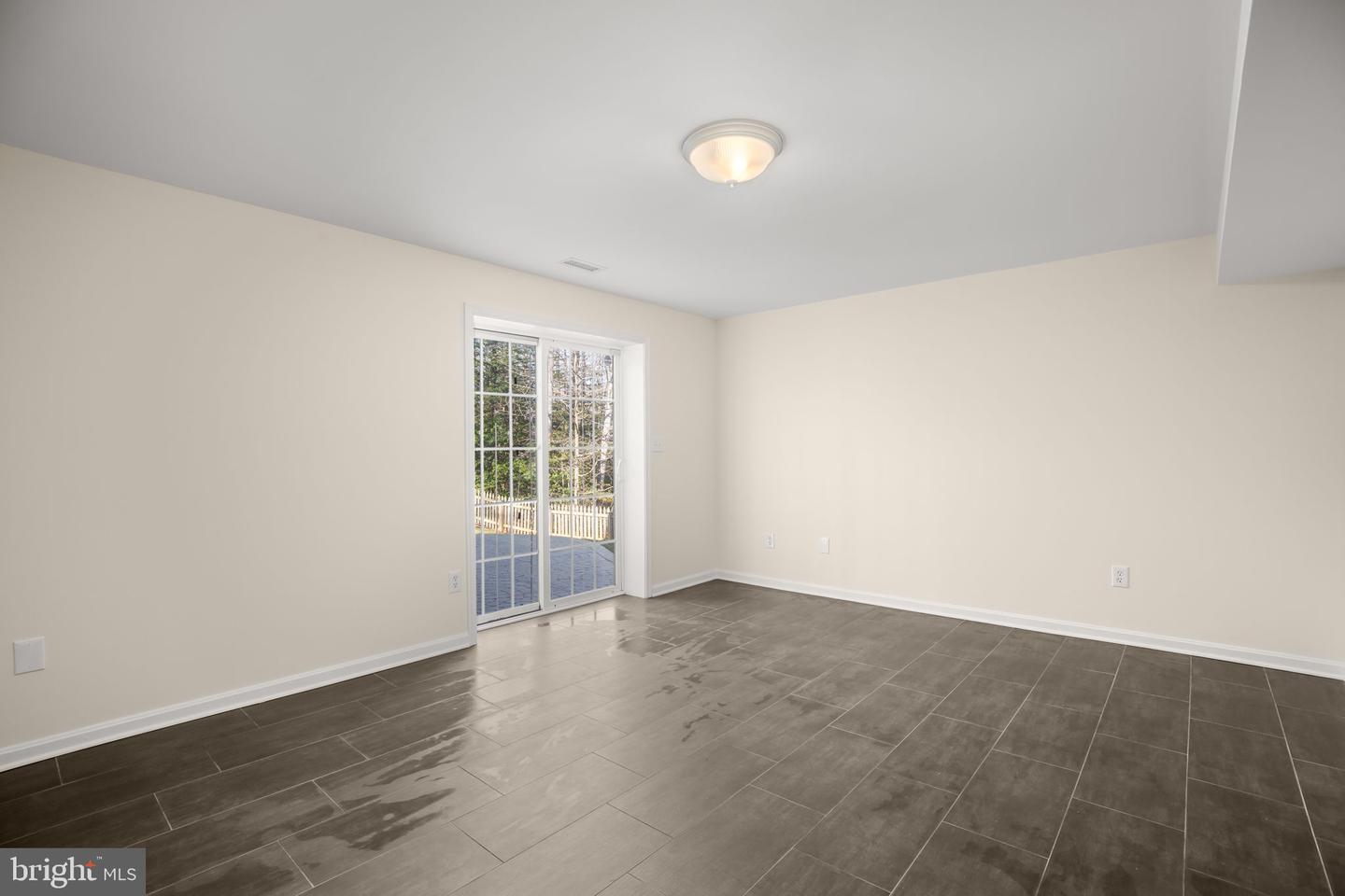 5909 N CRANSTON LN, FREDERICKSBURG, Virginia 22407, 4 Bedrooms Bedrooms, ,3 BathroomsBathrooms,Residential,For sale,5909 N CRANSTON LN,VASP2038790 MLS # VASP2038790