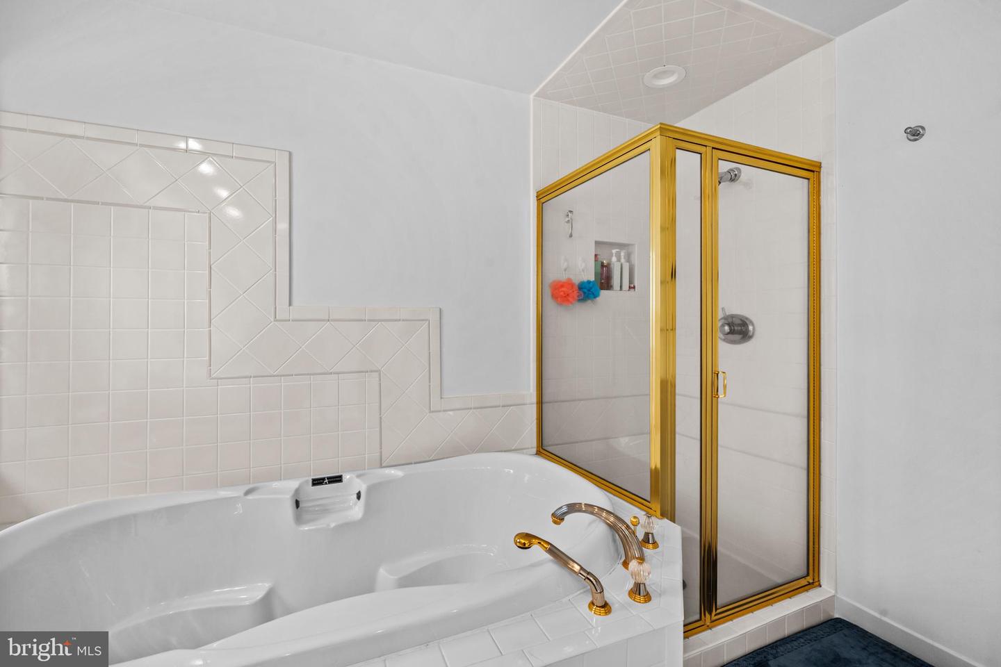 9614 HEATHER GREEN DR, MANASSAS, Virginia 20112, 4 Bedrooms Bedrooms, ,3 BathroomsBathrooms,Residential,For sale,9614 HEATHER GREEN DR,VAPW2111040 MLS # VAPW2111040 9614 HEATHER GREEN DR, MANASSAS, Virginia 20112, 4 Bedrooms Bedrooms, ,3 BathroomsBathrooms,Residential,For sale,9614 HEATHER GREEN DR,VAPW2111040 MLS # VAPW2111040