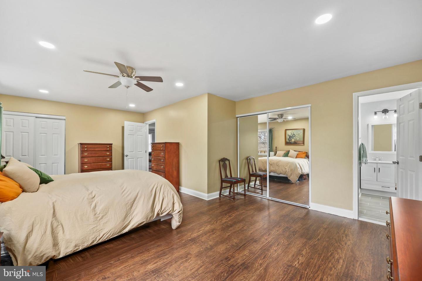 12006 PARK SHORE CT, WOODBRIDGE, Virginia 22192, 4 Bedrooms Bedrooms, 11 Rooms Rooms,3 BathroomsBathrooms,Residential,For sale,12006 PARK SHORE CT,VAPW2111046 MLS # VAPW2111046