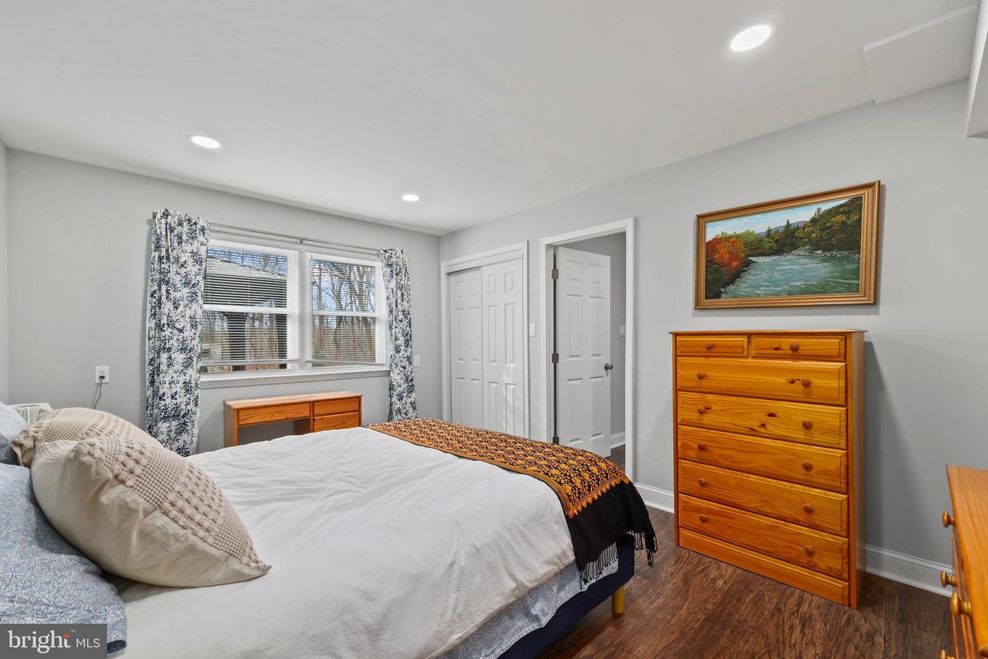 12006 PARK SHORE CT, WOODBRIDGE, Virginia 22192, 4 Bedrooms Bedrooms, 11 Rooms Rooms,3 BathroomsBathrooms,Residential,For sale,12006 PARK SHORE CT,VAPW2111046 MLS # VAPW2111046