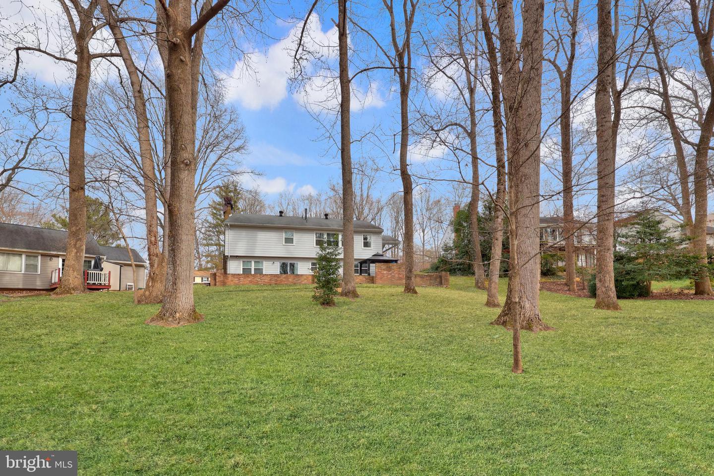 12006 PARK SHORE CT, WOODBRIDGE, Virginia 22192, 4 Bedrooms Bedrooms, 11 Rooms Rooms,3 BathroomsBathrooms,Residential,For sale,12006 PARK SHORE CT,VAPW2111046 MLS # VAPW2111046