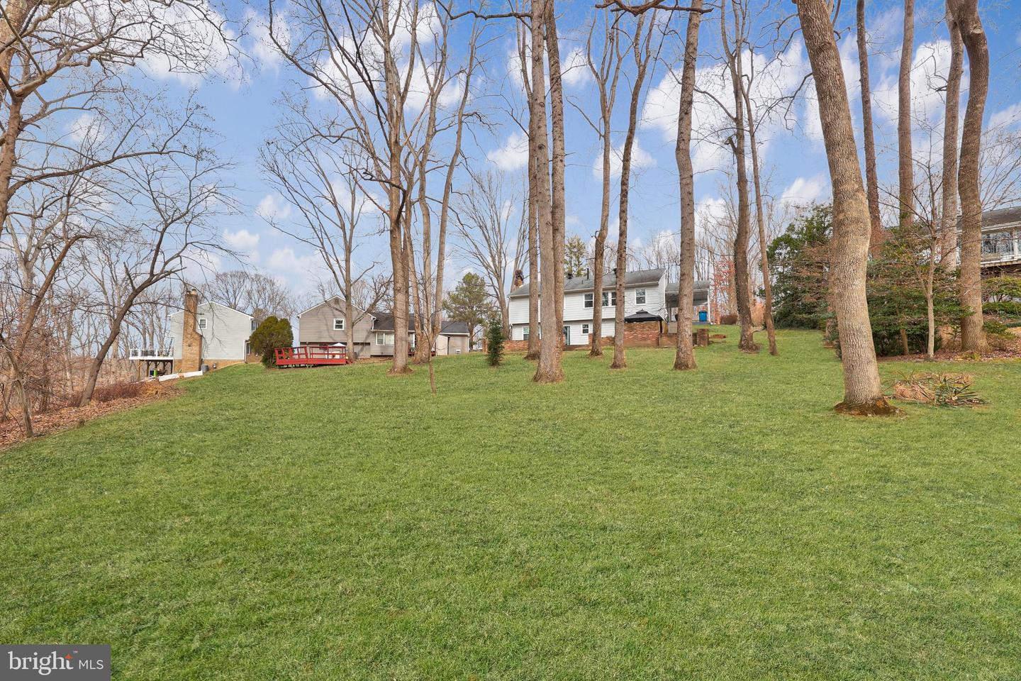 12006 PARK SHORE CT, WOODBRIDGE, Virginia 22192, 4 Bedrooms Bedrooms, 11 Rooms Rooms,3 BathroomsBathrooms,Residential,For sale,12006 PARK SHORE CT,VAPW2111046 MLS # VAPW2111046