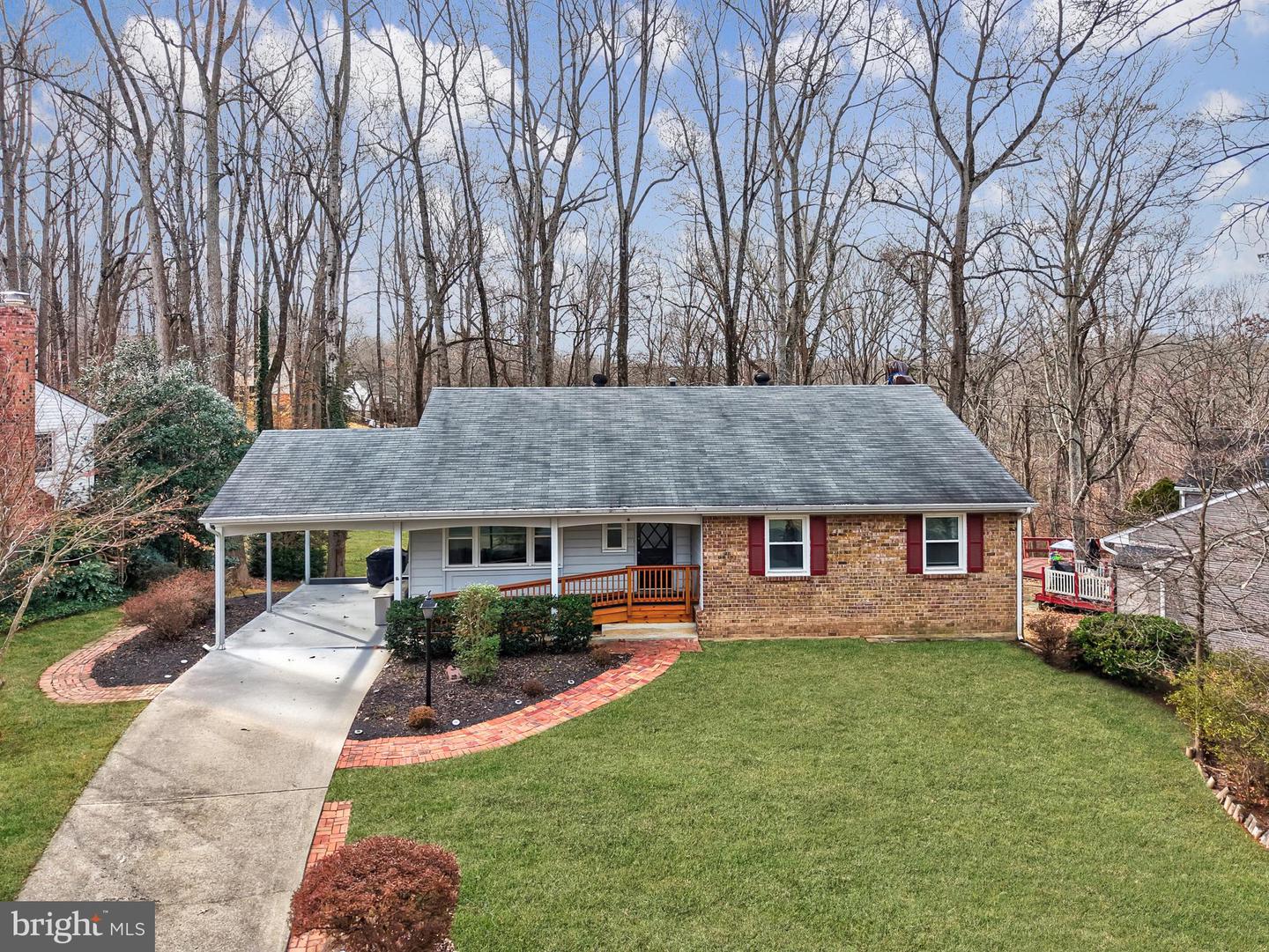 12006 PARK SHORE CT, WOODBRIDGE, Virginia 22192, 4 Bedrooms Bedrooms, 11 Rooms Rooms,3 BathroomsBathrooms,Residential,For sale,12006 PARK SHORE CT,VAPW2111046 MLS # VAPW2111046