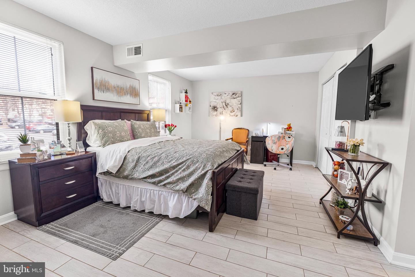 2216 CASTLE ROCK SQ #12C, RESTON, Virginia 20191, 3 Bedrooms Bedrooms, 5 Rooms Rooms,2 BathroomsBathrooms,Residential,For sale,2216 CASTLE ROCK SQ #12C,VAFX2287110 MLS # VAFX2287110