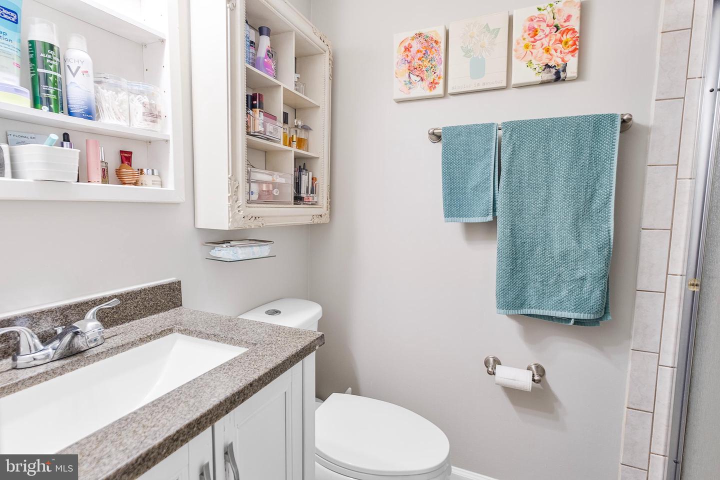 2216 CASTLE ROCK SQ #12C, RESTON, Virginia 20191, 3 Bedrooms Bedrooms, 5 Rooms Rooms,2 BathroomsBathrooms,Residential,For sale,2216 CASTLE ROCK SQ #12C,VAFX2287110 MLS # VAFX2287110