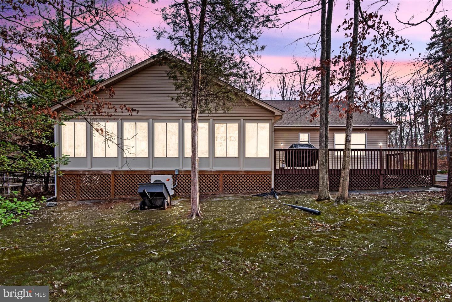 142 YORKTOWN BLVD, LOCUST GROVE, Virginia 22508, 3 Bedrooms Bedrooms, 7 Rooms Rooms,2 BathroomsBathrooms,Residential,For sale,142 YORKTOWN BLVD,VAOR2013172 MLS # VAOR2013172