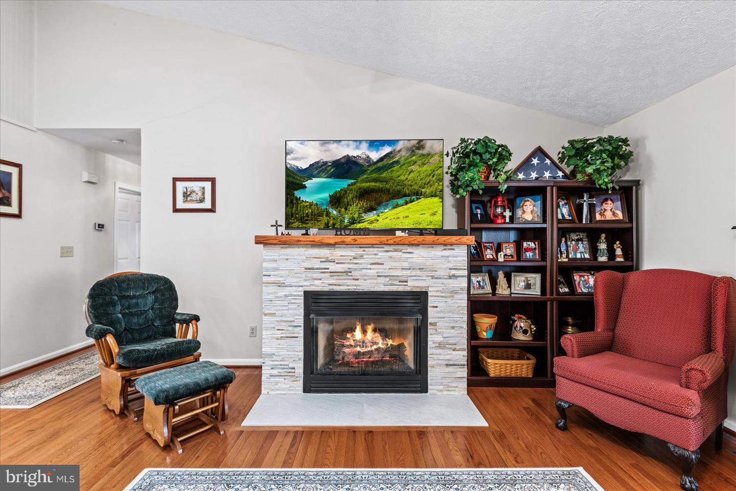 142 YORKTOWN BLVD, LOCUST GROVE, Virginia 22508, 3 Bedrooms Bedrooms, 7 Rooms Rooms,2 BathroomsBathrooms,Residential,For sale,142 YORKTOWN BLVD,VAOR2013172 MLS # VAOR2013172