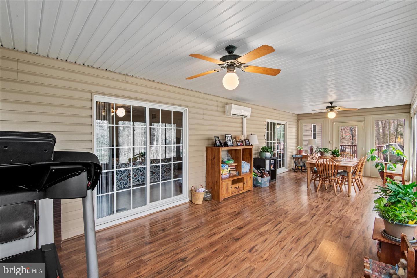 142 YORKTOWN BLVD, LOCUST GROVE, Virginia 22508, 3 Bedrooms Bedrooms, 7 Rooms Rooms,2 BathroomsBathrooms,Residential,For sale,142 YORKTOWN BLVD,VAOR2013172 MLS # VAOR2013172